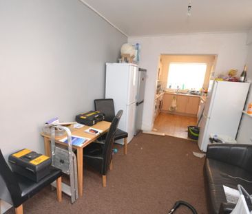 1 bed Mid Terraced House for Rent - Photo 5