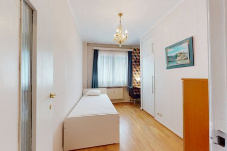 A deux pas de l'ULB spacieux appartement meublé de 134m² 3 chambres - Foto 5