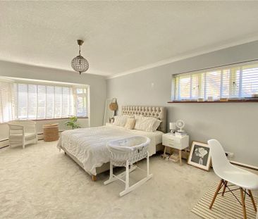 4 bedroom detached house to rent - Photo 5