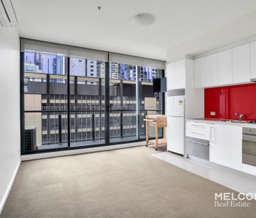 MODERN, CONVENIENT AND SPACIOUS 2 BEDROOM - WHITE GOODS ONLY - Photo 2