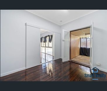 18 Meyrick Way, Langford, WA 6147 - Photo 2