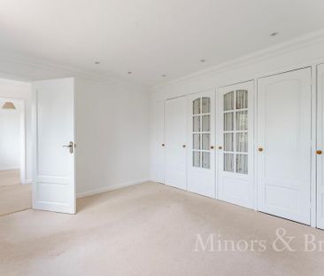 4 bedroom detached house to rent - Photo 4