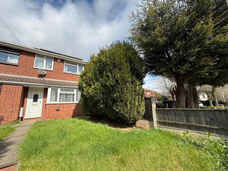 3 bedroom terraced house to rent - Photo 3