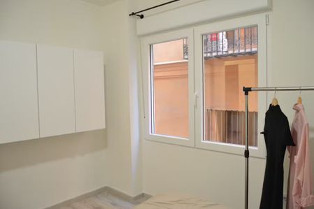 Carrer dels Serrans, Valencia, Valencian Community 46003 - Photo 2