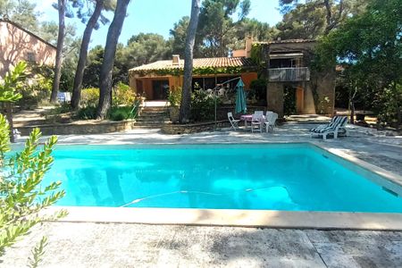 MAISON/VILLA Sanary-sur-Mer 5 pièce(s) LOCATION SAISONNIERE/VACANCES/BORD DE MER - Photo 2