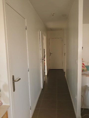 MAISON INDIVIDUELLE DE PLAIN PIED DE 88 M² - 2 CHAMBRES - PLACE DE PARKING PRIVATIVE ET JARDINET - ARRAS - Photo 4