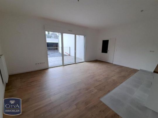 Location Appartement 2 pièces 56m² MARCQ EN BAROEUL 59700 - Photo 1