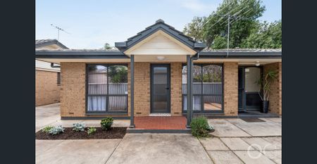 Open The Door To Light-filled Living - Photo 3