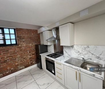 1 bedroom in a house share to rent - Photo 6