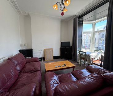 17 Headland Park Flat 2 - Photo 3