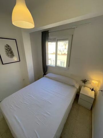 Calle Barcenillas, Málaga, Andalusia 29012 - Photo 3