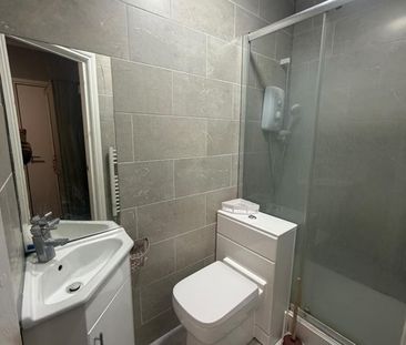 Room in a Shared House, Graham Road, HA3 - Photo 5