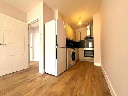 1 bedroom flat to rent - Photo 5