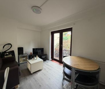 1 bedroom detached house to rent - Photo 2