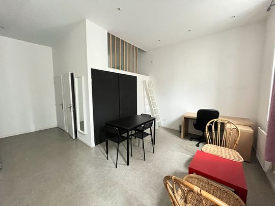 32 RUE JULES LEDIN - Photo 1