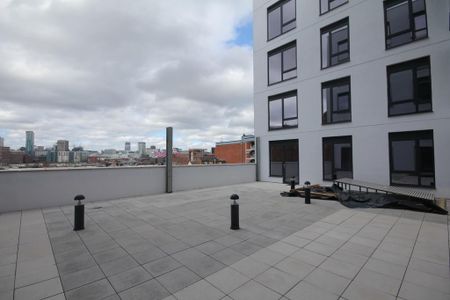 2 bedroom apartment to rent - Photo 5