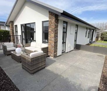 Bouler Court Family home - Photo 4