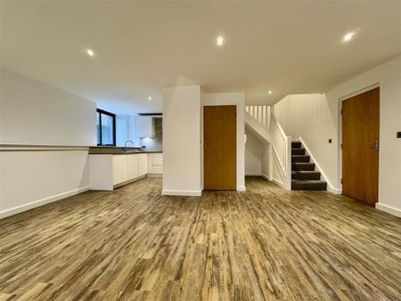 2 bedroom flat to rent - Photo 4