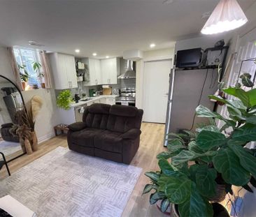 For Lease - 4094 Channing Crescent Unit# LOWER, Oakville, Ontario - Photo 3