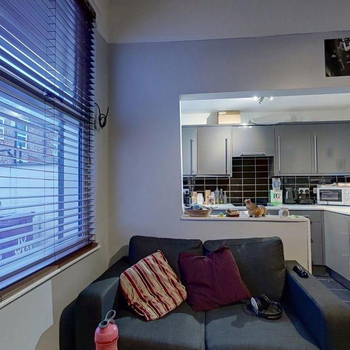 4 bedroom house to rent - Photo 1