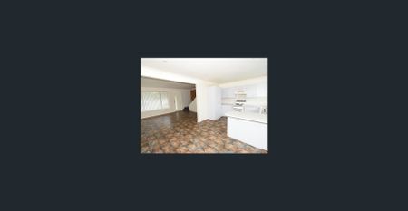 Great Location - Photo 3