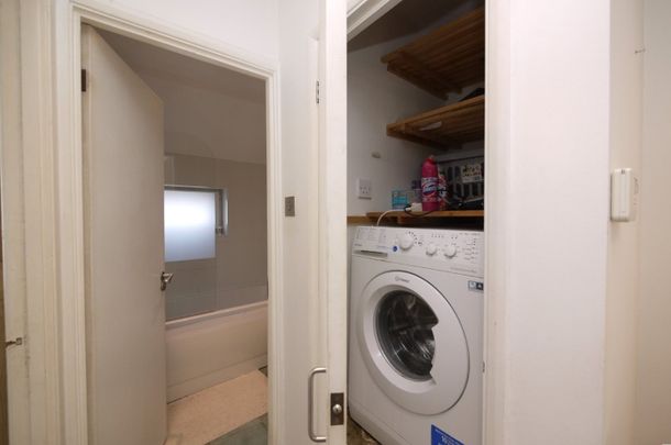 2 Bed End Terrace, St. Michaels Close, E16 - Photo 1