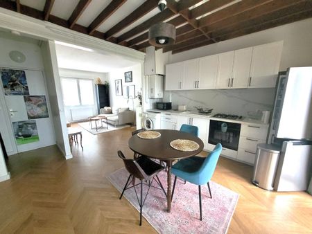 Location Appartement 2 pièces 49m² LILLE 59160 - Photo 4