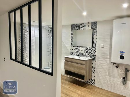 Location Appartement 2 pièces 54m² ST ETIENNE 42000 - Photo 3