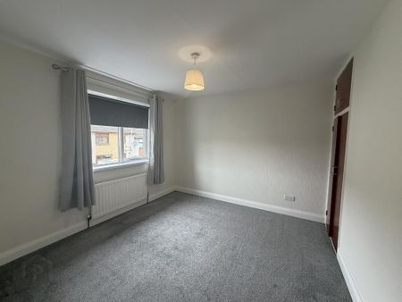 2 Kilbride Gardens, Antrim, BT41 1DS - Photo 4