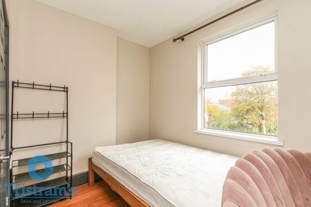 1 bed Shared House for Rent - Photo 5