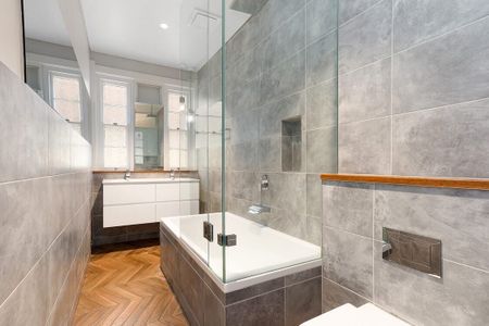 Bondi Beach - Photo 2