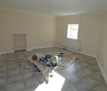 2 bedroom bungalow to rent - Photo 1