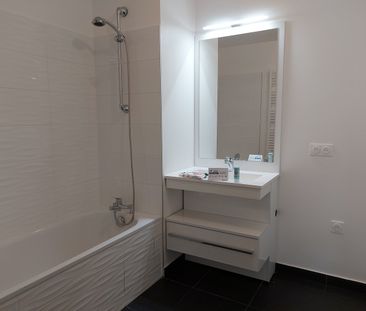 Location Appartement 3 pièces 61m² ST CYR L ECOLE 78210 - Photo 3