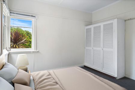 Coastal Charm in Opossum Bay - Photo 3