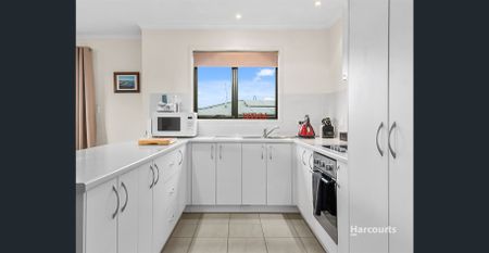 Convenience at Your Doorstep! - Photo 5