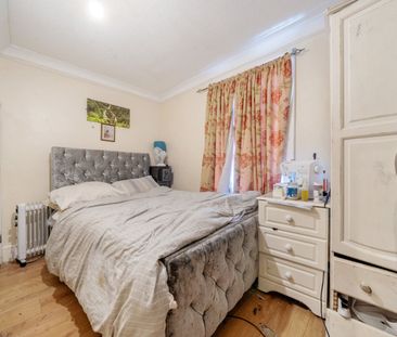 Terraced House to rent - Rural Vale, Gravesend, Kent, DA11 - Photo 6