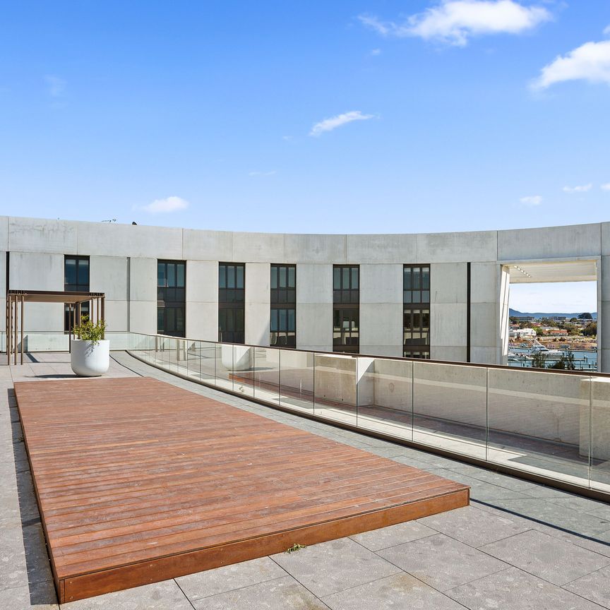 Views Views Views - Stunning third floor unit in the heart of Shell Cove Marina! - Photo 1