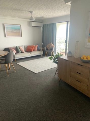 FURNISHED OCEAN VIEW APARTMENT - SHORT TERM LEASE - Photo 3