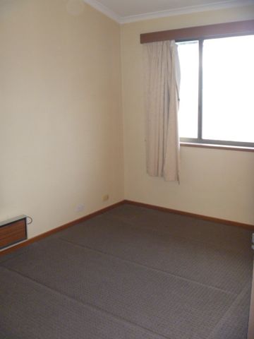 4/39 Regent St, Sandy Bay TAS 7005 - Apartment For Rent | Domain - Photo 4