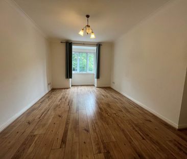 2 bed Flat for rent - Photo 1