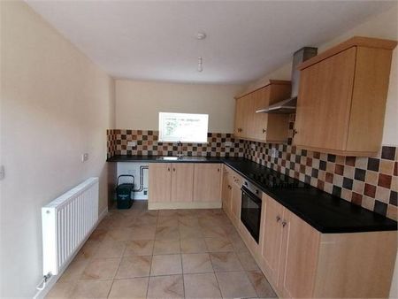3 bedroom terraced house to rent - Photo 5