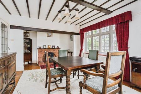 Silverdale Road, Burgess Hill - Photo 2