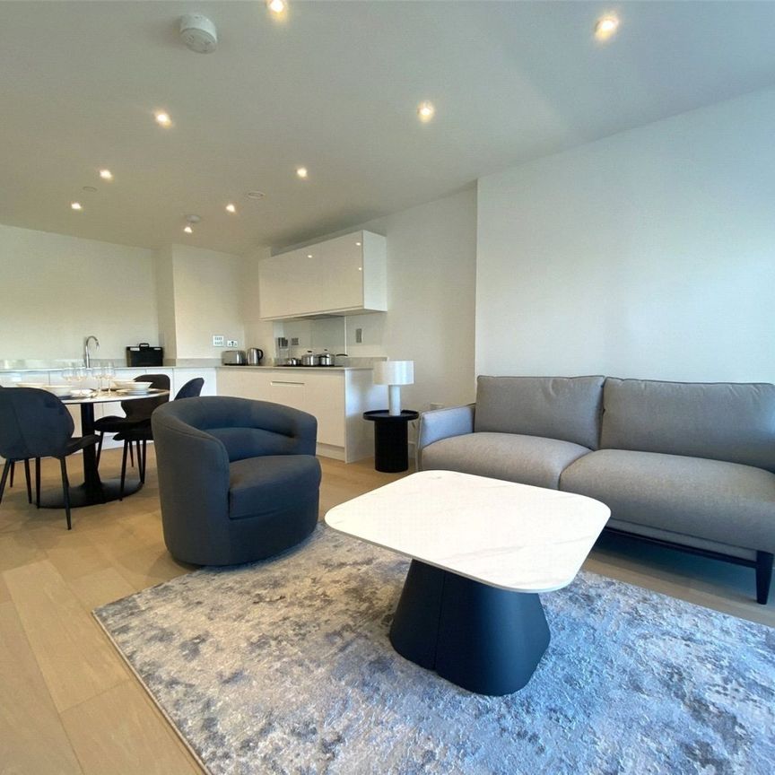 2 - 18 Yelverton Road, London, SW11 - Photo 1