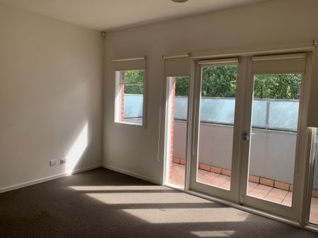 3/13 Irving Avenue PRAHRAN - Photo 4