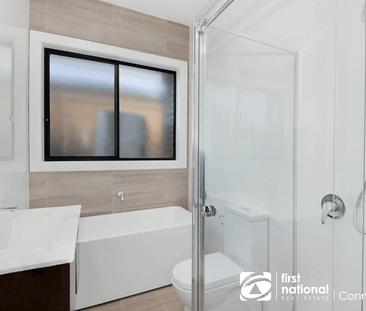 Modern Family Home - Photo 2