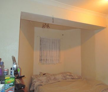 Room in a Shared House, Lyon Park Avenue, HA0 - Photo 1