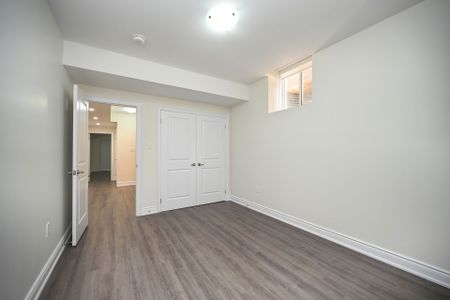 For Lease - 46 Mevira Gardens, Oakville, Ontario - Photo 2