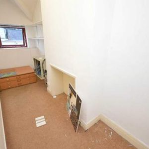 1 bedroom property to rent in Cheadle - Photo 2