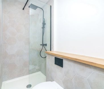 30 Malvern Road, Huddersfield, HD4 - Photo 2