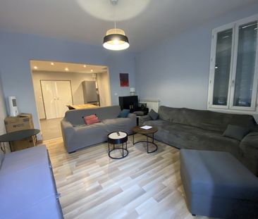 À LOUER – T2 Meublé – Centre-Ville de Toulon - Photo 1